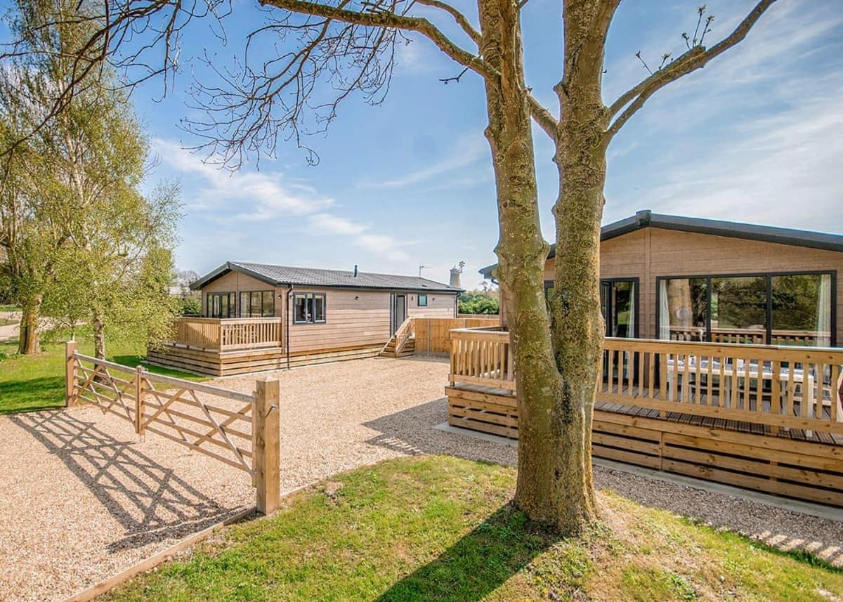 Hawthorn Glen Lodges Downham Market Eksteriør billede